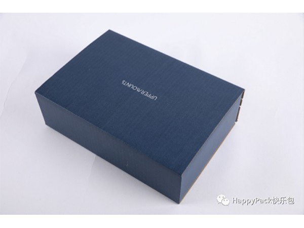 快樂包 牽手 UPPER MOUNTS打造更受都市女白領青睞的運動品牌！