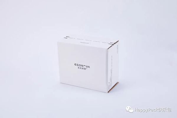 發(fā)光新星拉鏈紙箱